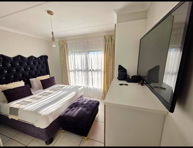 2 BEDROOM APARTMENT FOR SALE IN BLYDE RIVERWALK ESTATE